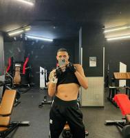 614772935: Chico busca chica en Málaga