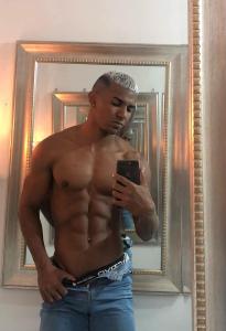 645043833: Chico busca chica en Navarra