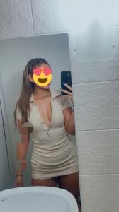 744785348: Chica busca chico en Gerona