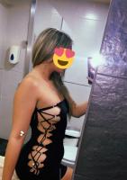 744785348: Chica busca chico en Gerona