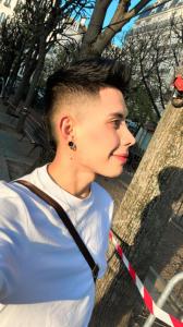 Chico busca chica en Barcelona: 