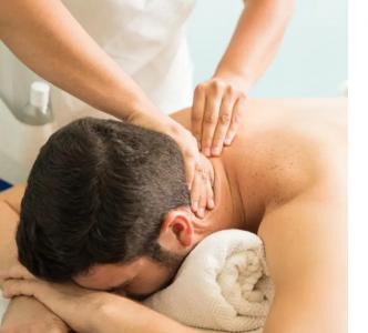 Chica busca chico en Huelva: 