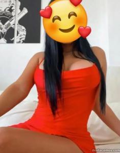 614077693: Chica busca chico en Sevilla
