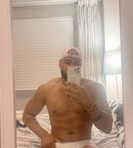 Chico busca chica en Murcia: 