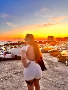 607848494: Chica busca chico en Madrid