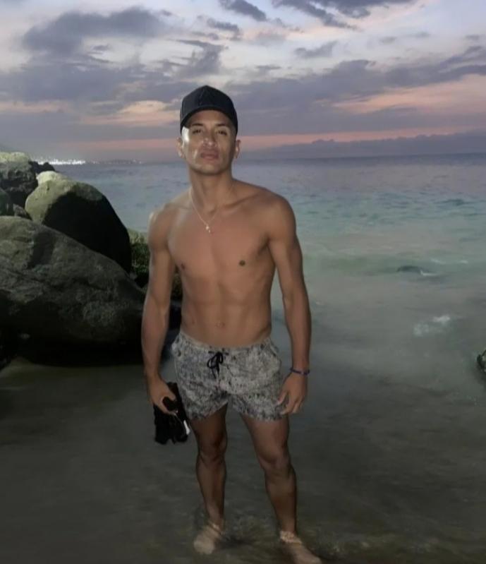 Chico busca chica en Murcia: 