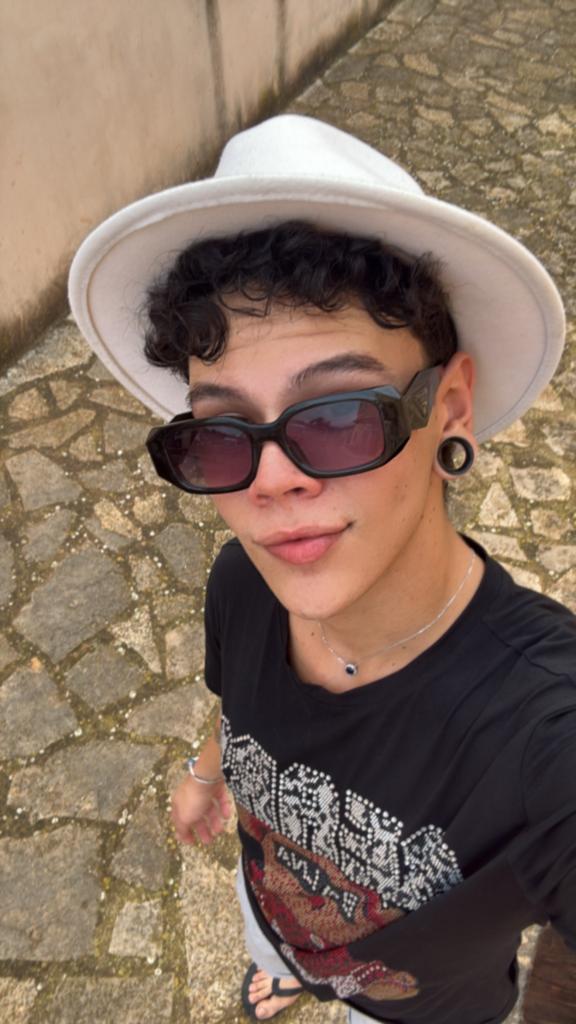 Chico busca chica en Mallorca: 