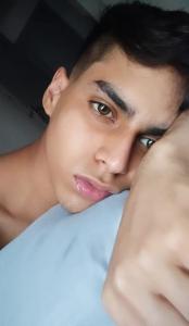 698906036: Chico busca chica en Alicante