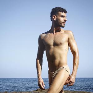 Chica busca chico en Tenerife: 