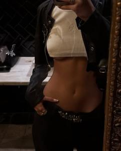 604221017: Chica busca chico en La Coruña