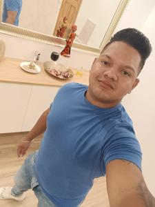 Chico busca chica en Madrid: 