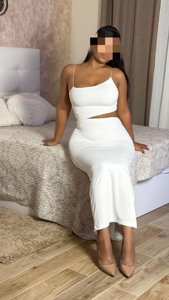 611916592: Chica busca chico en Madrid