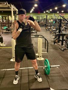 614772935: Chico busca chica en Málaga