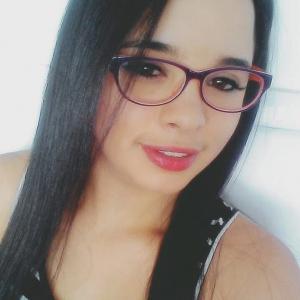 613342270: Chica busca chico en Barcelona