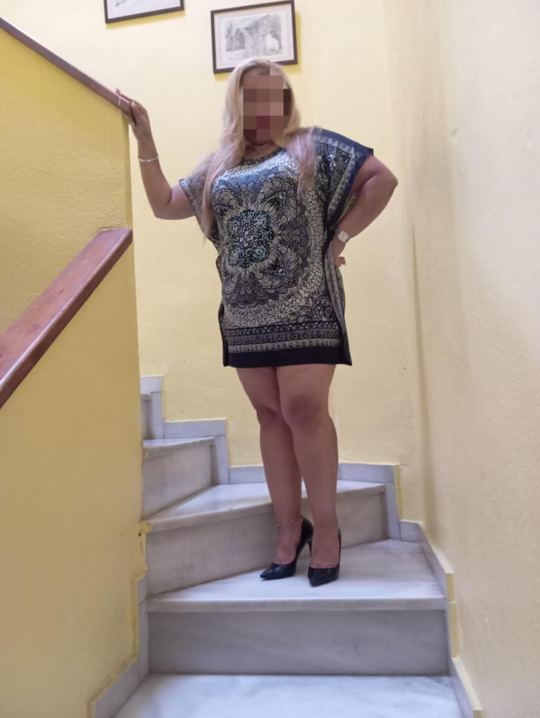 Chica busca chico en Almería: 
