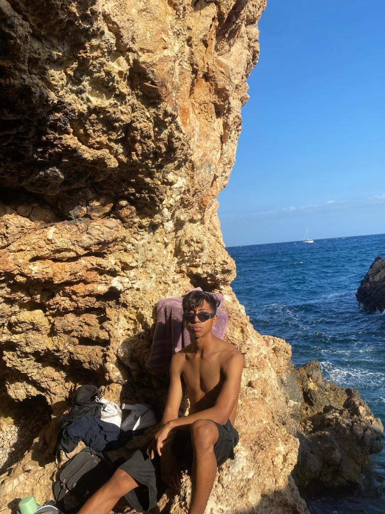 Chico busca chica en Mallorca: 