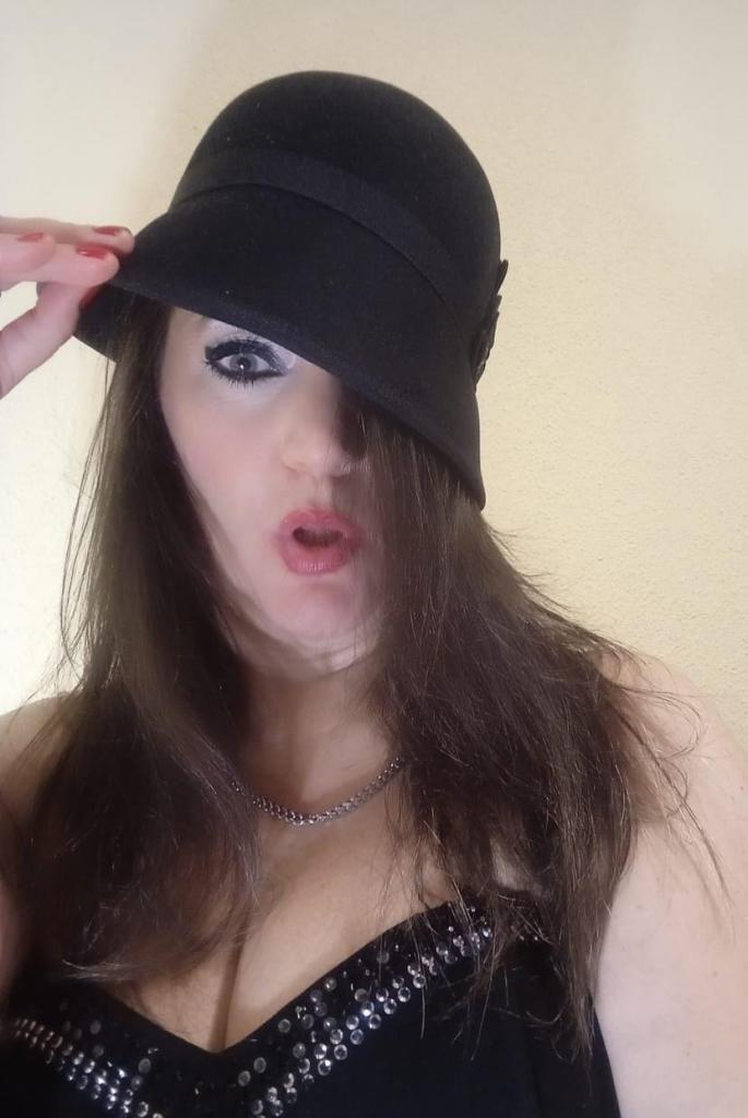 Chica busca chico en Madrid: 