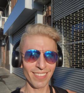 Chico busca chica en Barcelona: 