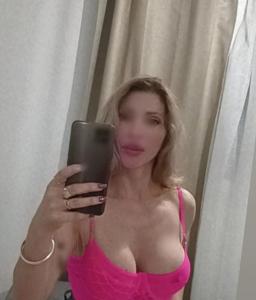Chica busca chico en Toledo: Chica busca chico