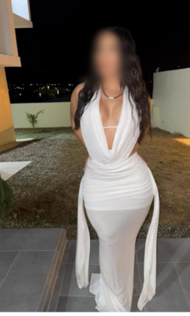 Chica busca chico en Almería: 
