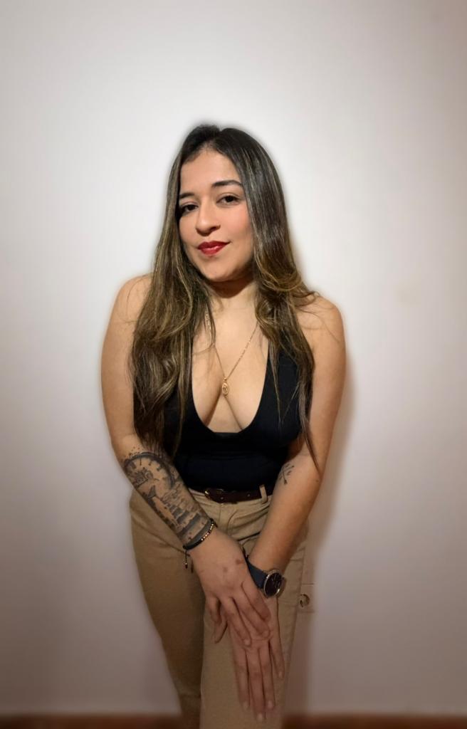 Chica busca chico en Granada: 