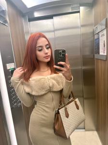 643691985: Chica busca chico en Barcelona