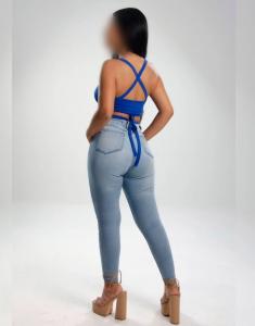 632568462: Chica busca chico en Barcelona