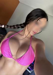 672448968: Chica busca chico en Gerona