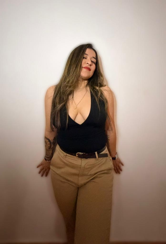 Chica busca chico en Granada: 