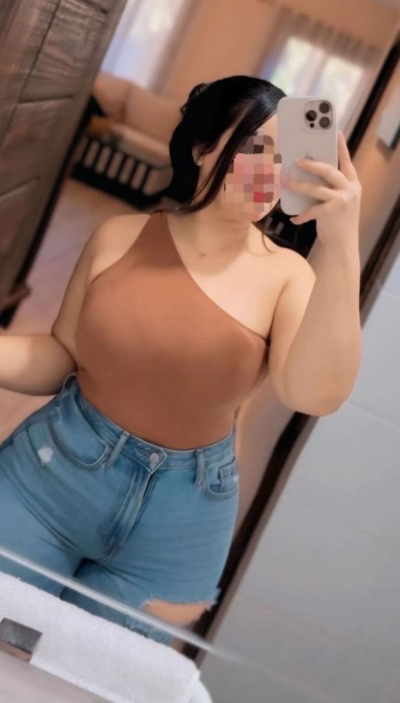 Chica busca chico en Huelva: 