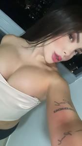 643009460: Chica busca chico en Murcia