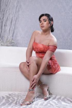 613498016: Travesti en Barcelona