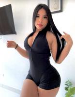 672958766: Chica busca chico en Gerona