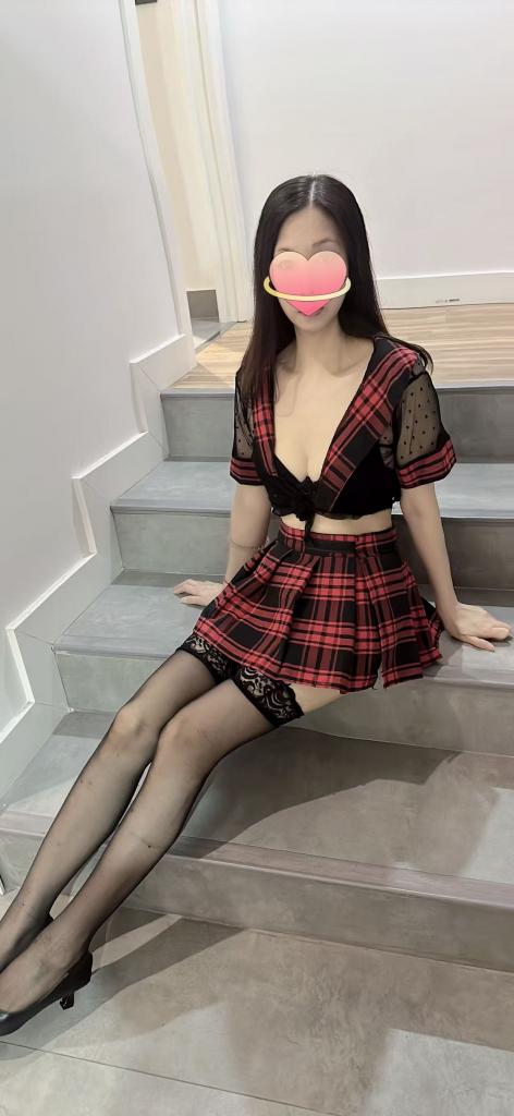 675444567: Chica busca chico en Madrid