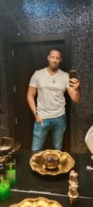 681929021: Chico busca chica en Alicante