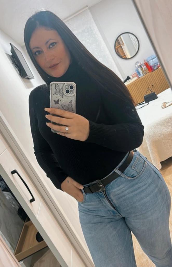 641395184: Chica busca chico en Zaragoza