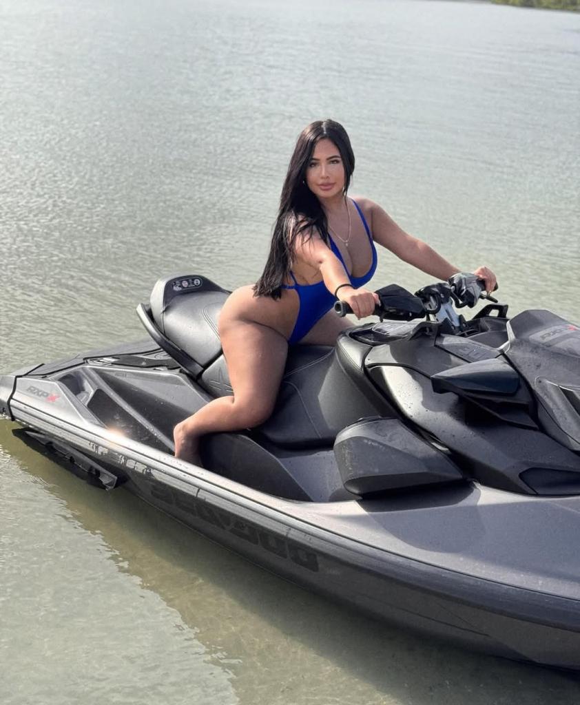 Chica busca chico en Jaén: 