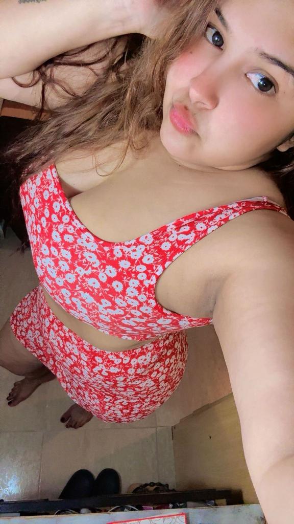 Chica busca chico en Murcia: 