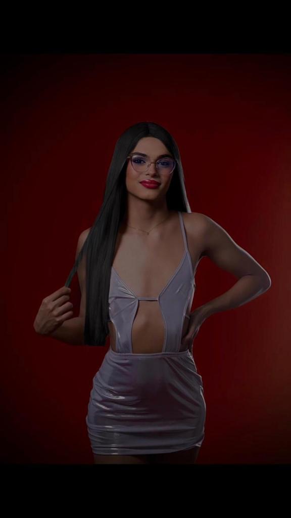 691387550: Transexual en Barcelona