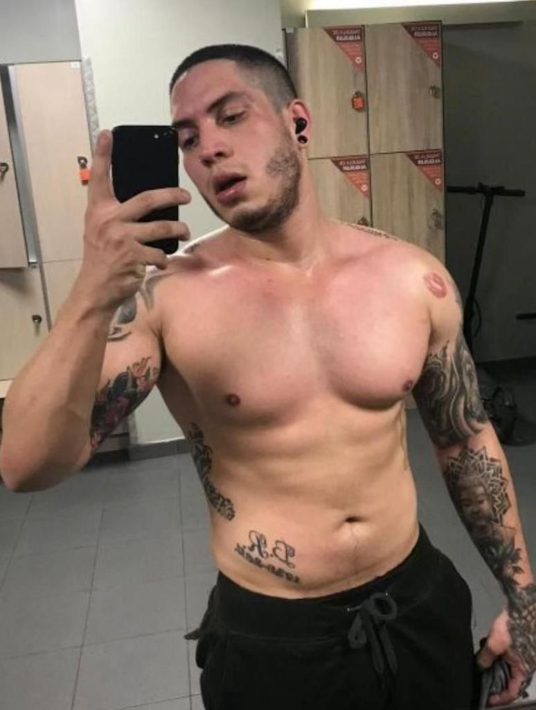 Chico busca chica en Barcelona: 