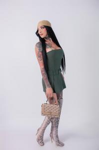 647695495: Transexual en Guipúzcoa