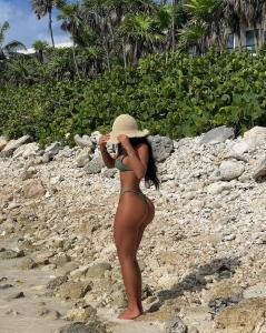 672811406: Chica busca chico en Valencia