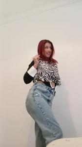 644293349: Chica busca chico en Sevilla