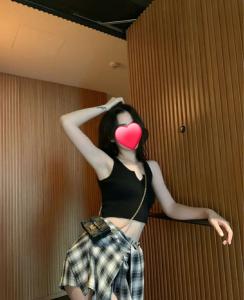 697963361: Chica busca chico en Valencia