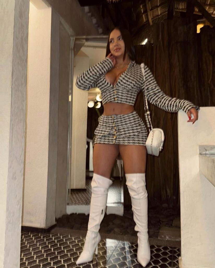 Chica busca chico en La Coruña: 