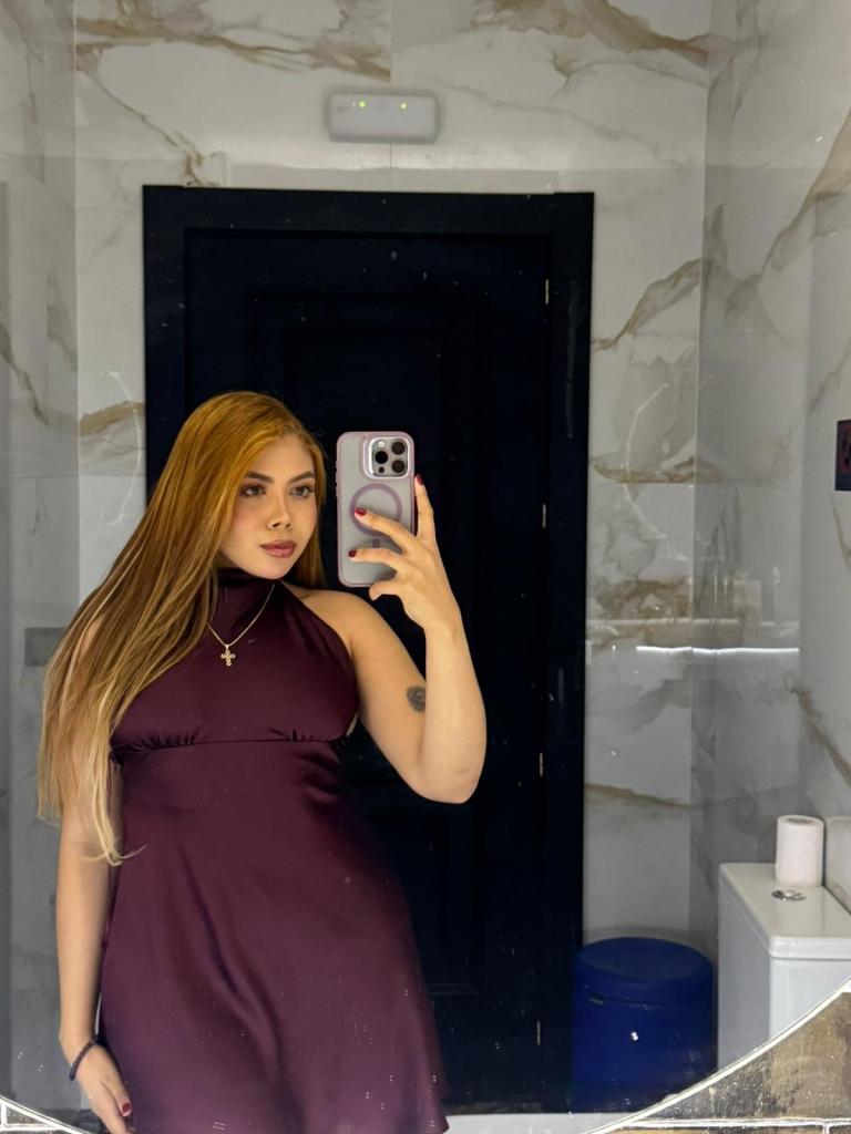 Chica busca chico en Cádiz: 