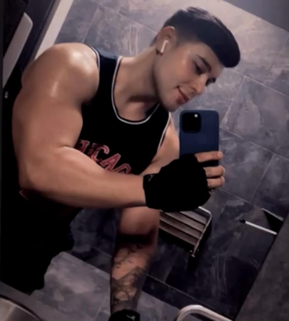 Chico busca chica en Murcia: 