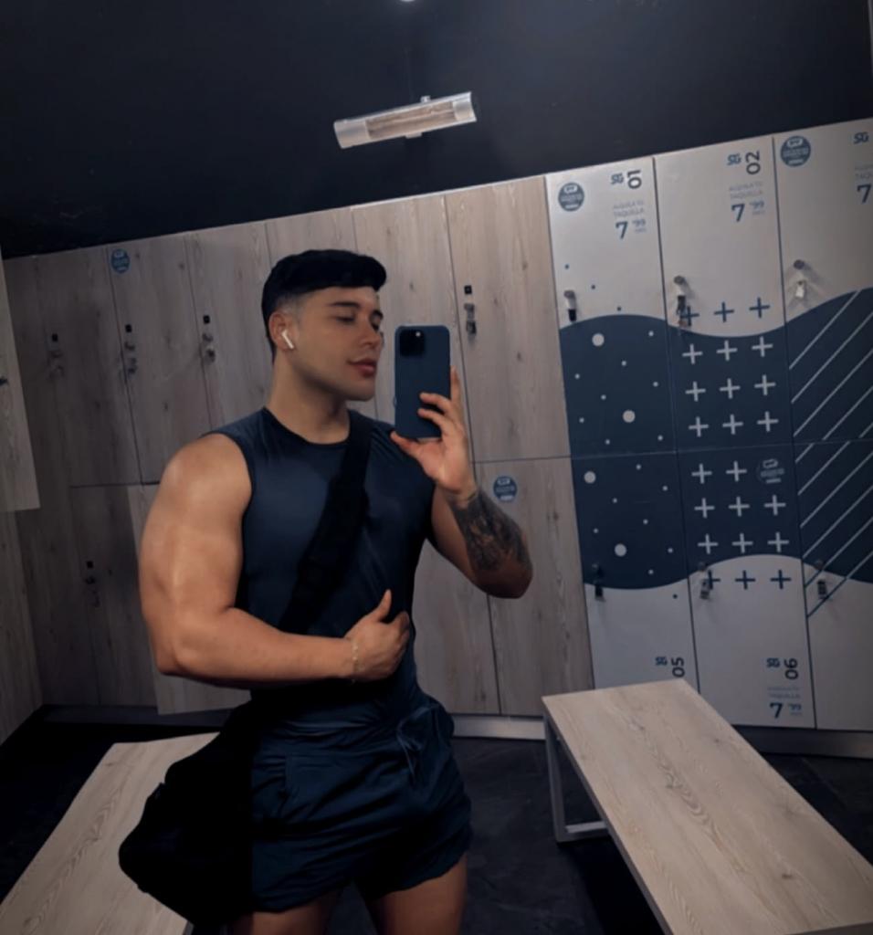 Chico busca chica en Murcia: 