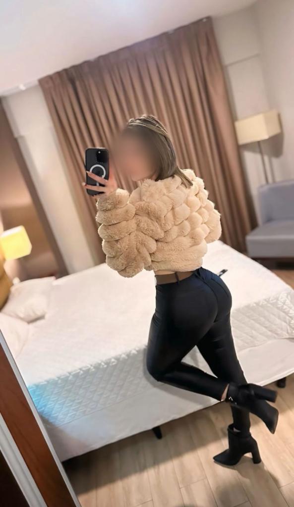 610873298: Chica busca chico en León