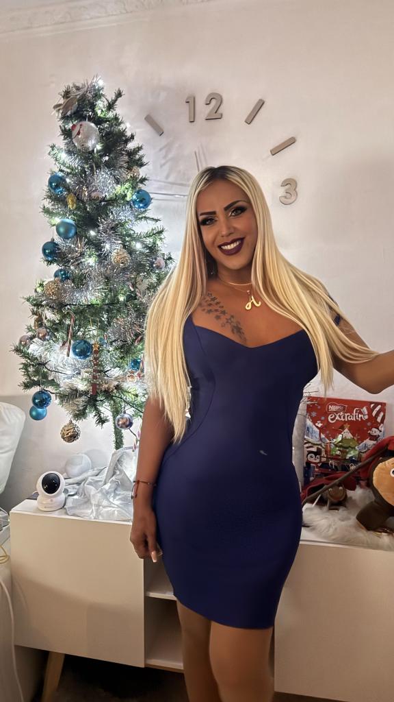 642048672: Transexual en Lérida